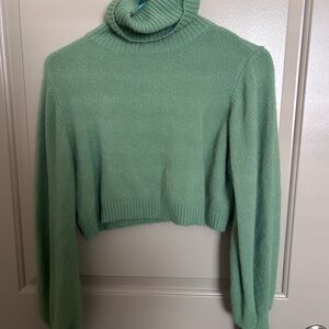 Cropped Green Turtleneck Sweater